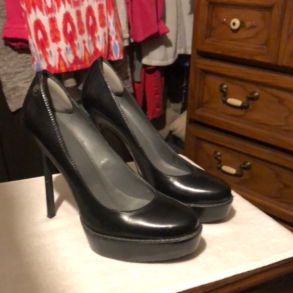 Stacked heel Classic heels